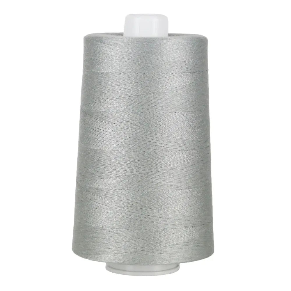 Superior Threads Omni 3023 Light Gray polyester thread light grey near-white neutral longarm
