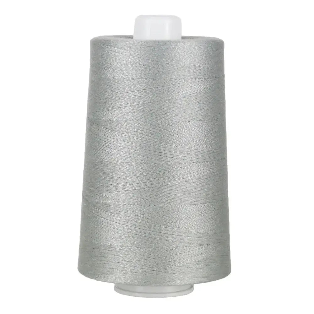 Superior Threads Omni 3023 Light Gray polyester thread light grey near-white neutral longarm