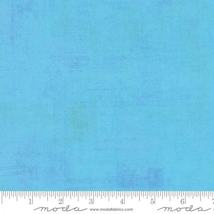 What Is Moda Grunge Basics Sky Fabric? How to Use This Sky-Blue Blender in Quilts
