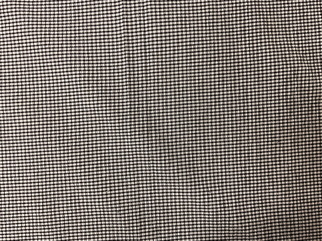 Black Poly Stretch Check-Plaid Crinkled Woven Fabric