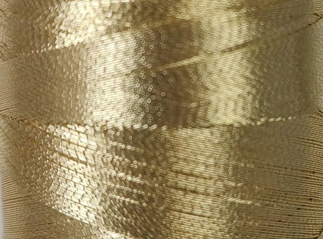 2 LIGHT GOLD - Floriani Metallic Thread 800M - Linda's Electric Quilters