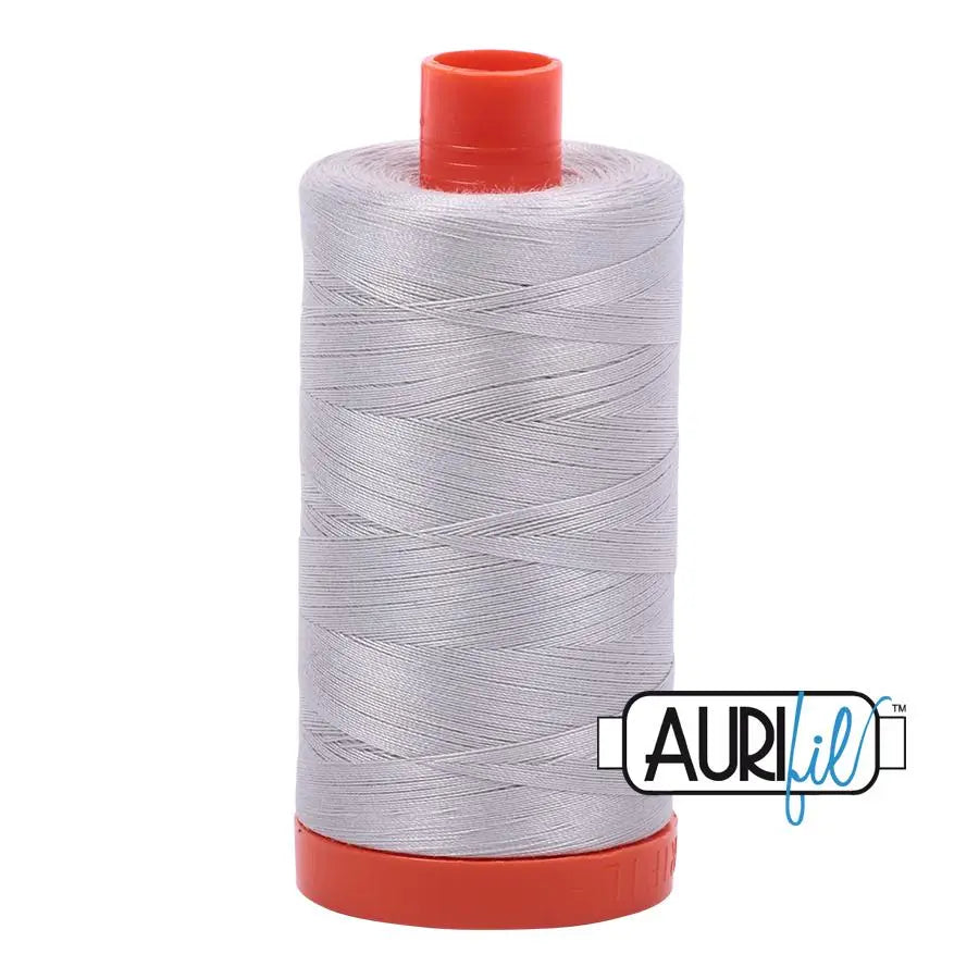 2615 Aluminium Aurifil Cotton 50wt