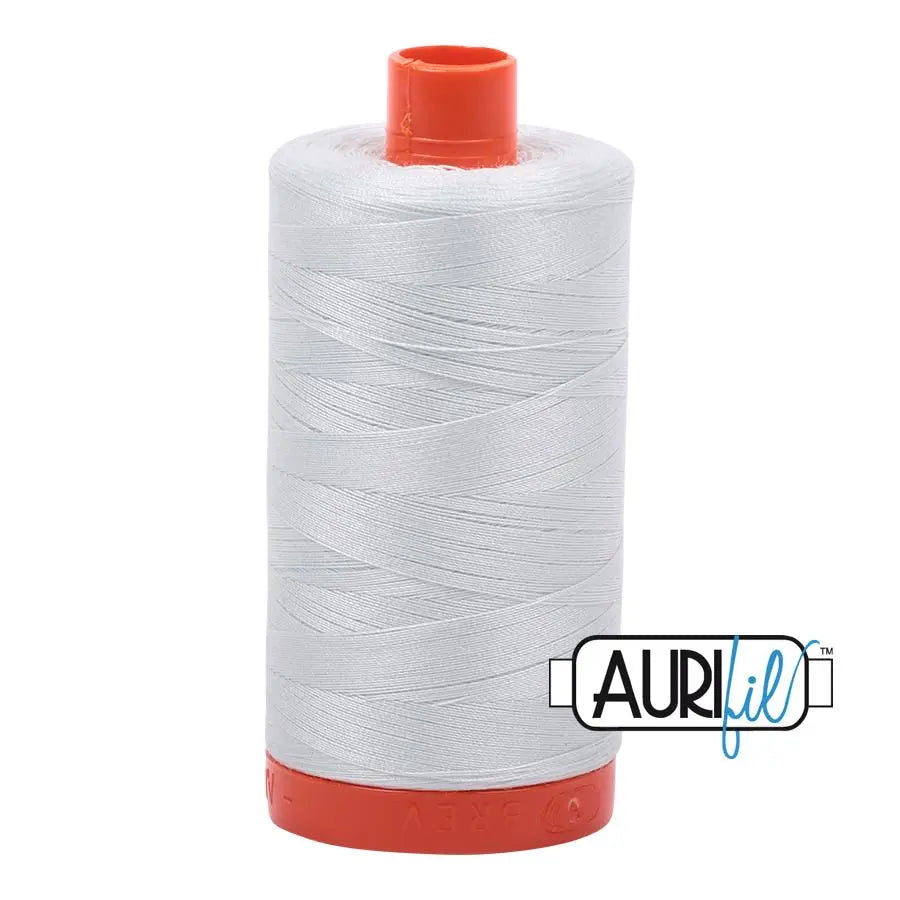 2800 Mint Ice Aurifil Cotton 50wt