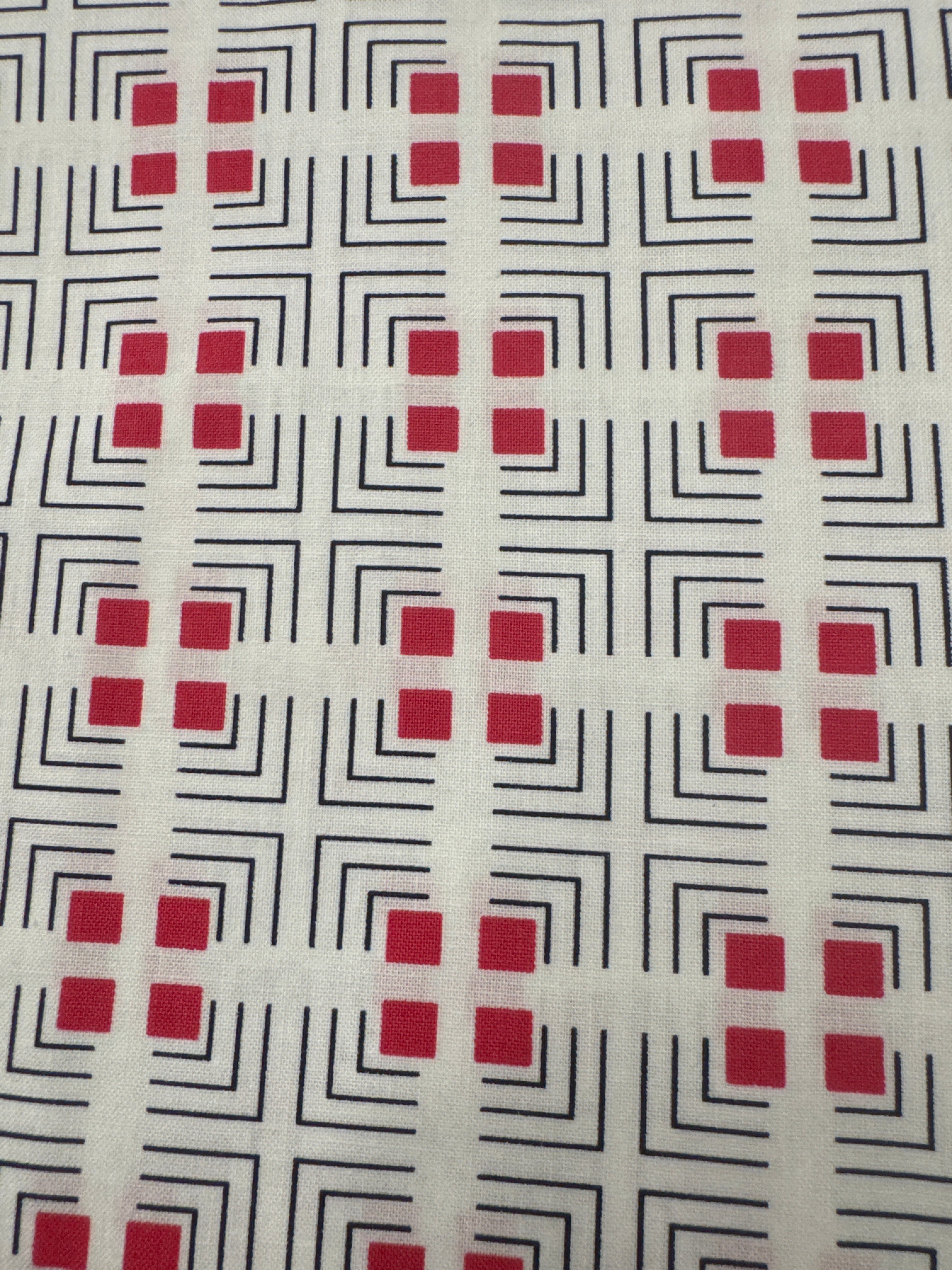 Moda The Lookout stepping stones red on white