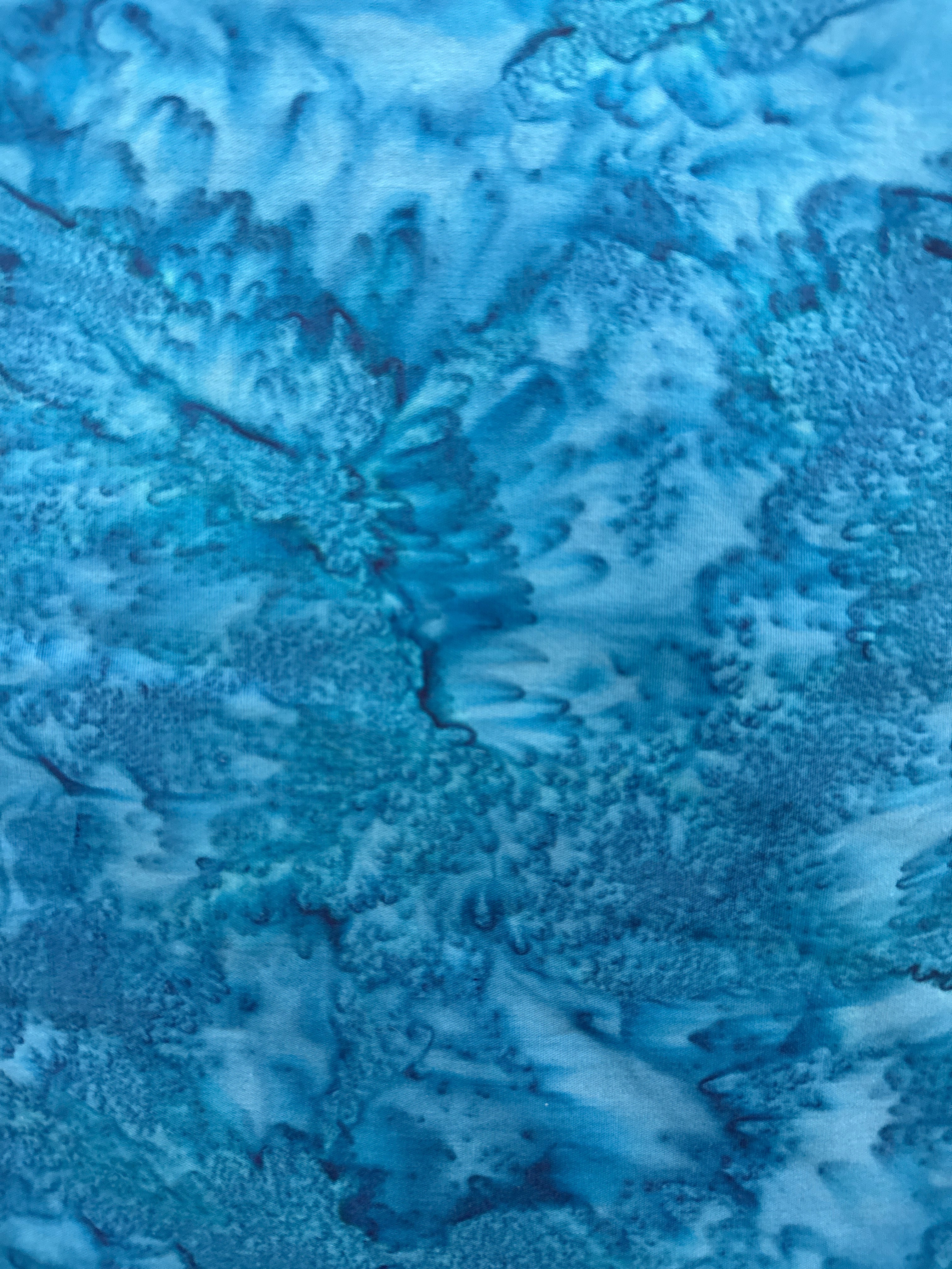 Hoffman Watercolor Basic Riviera quilting fabric