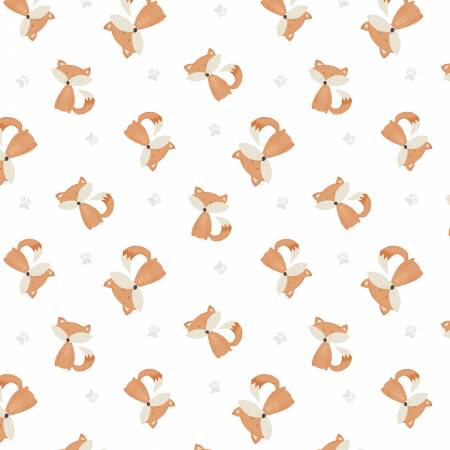 Wilmington Winsome Critters White Fox Toss quilting fabric — little foxes on white