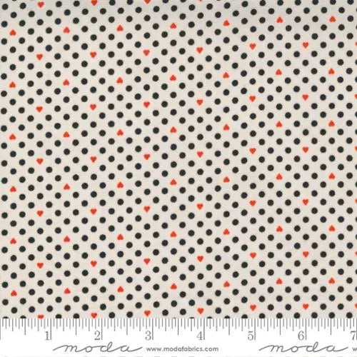 White Frankie Naive Pearl Black 44"/45" Fabric Per Yard - Linda's Electric Quilters