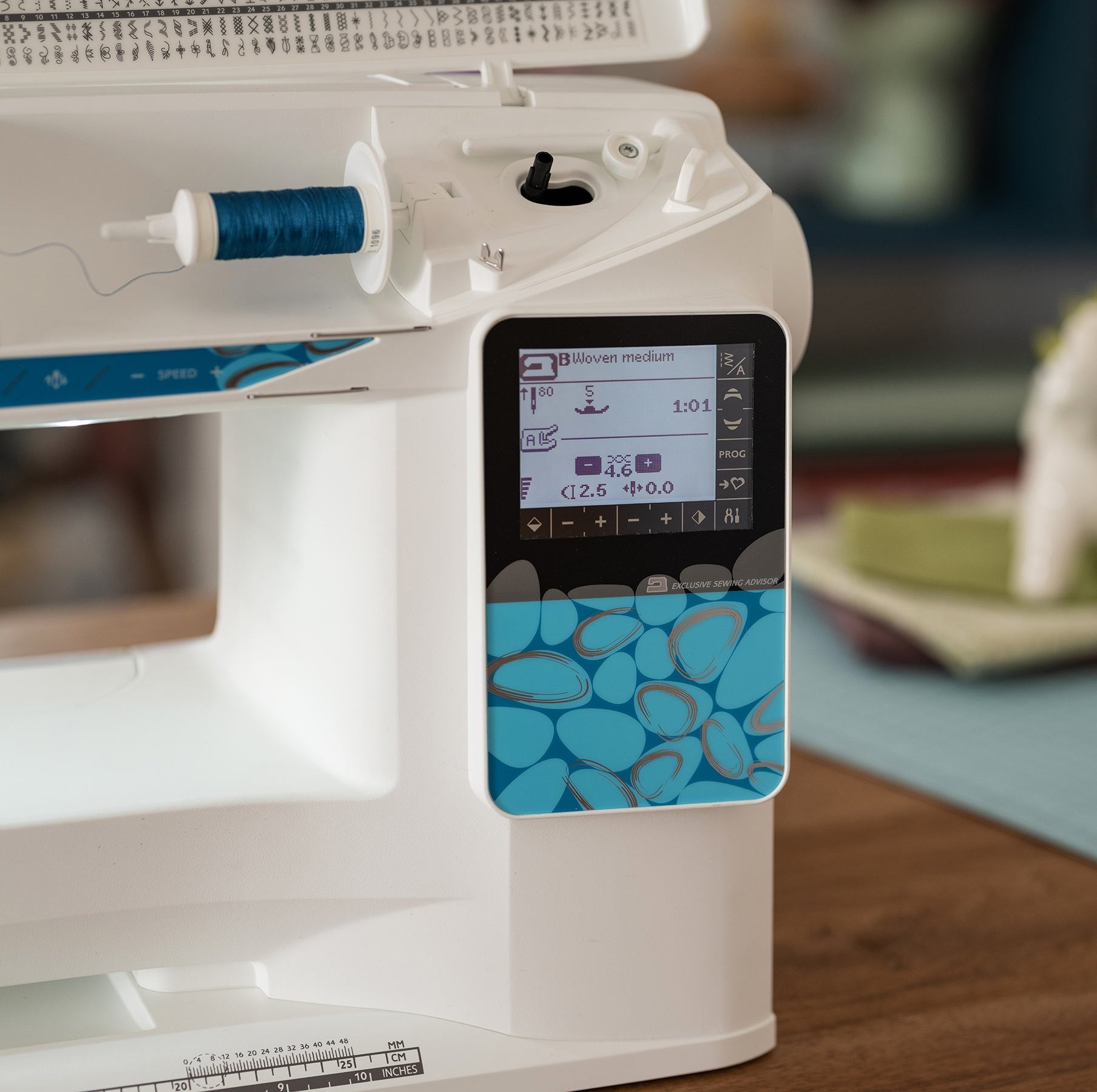 HUSQVARNA® VIKING® OPAL™ 670 Sewing Machine