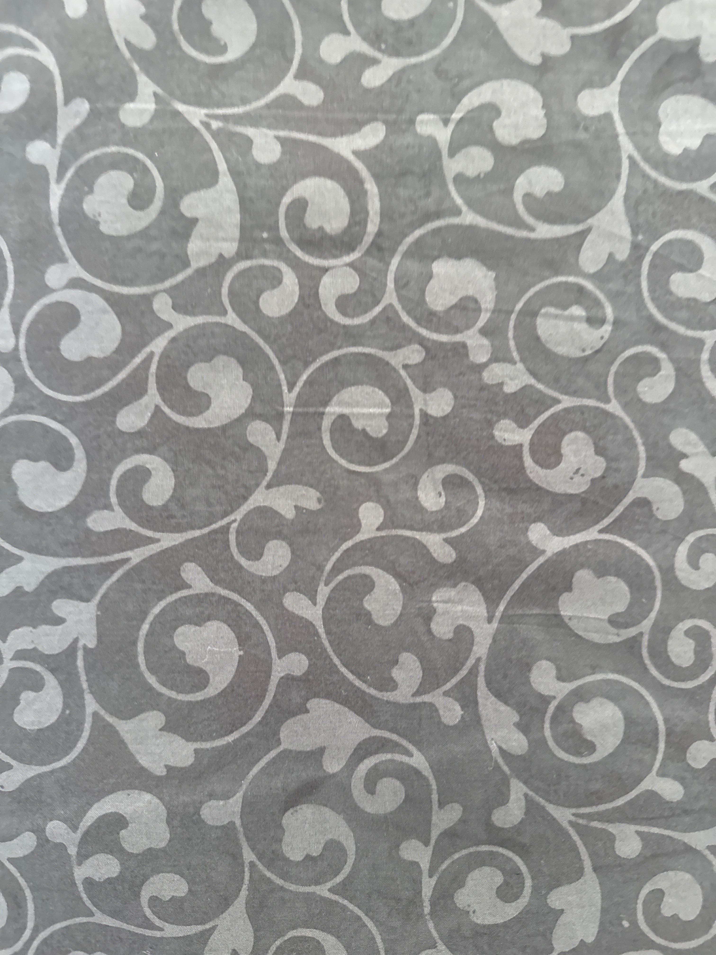 Vine Accents Black blender quilting fabric by Hoffman Fabrics