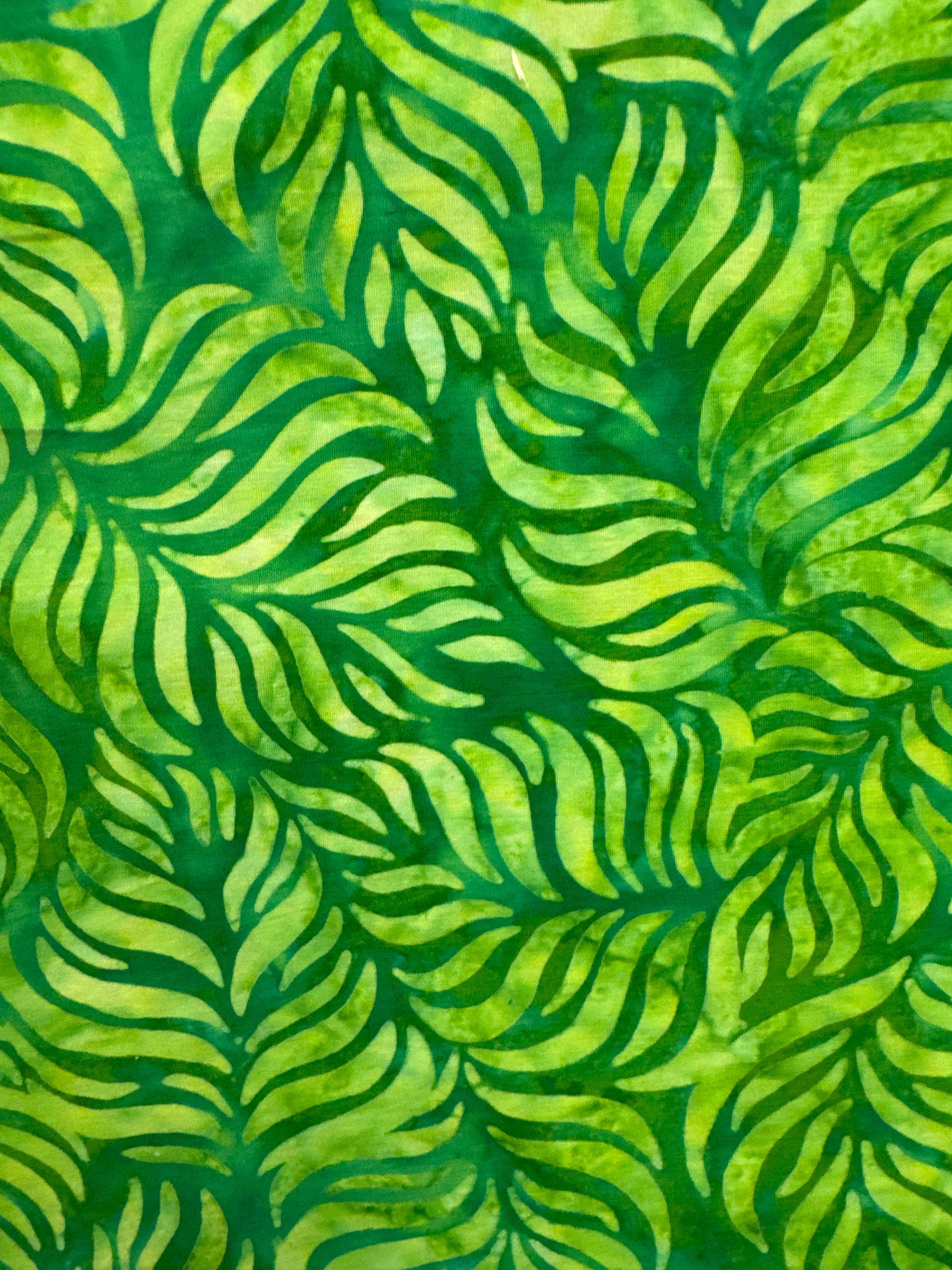 Tropical Haven Palm green quilting fabric by Robert Kaufman