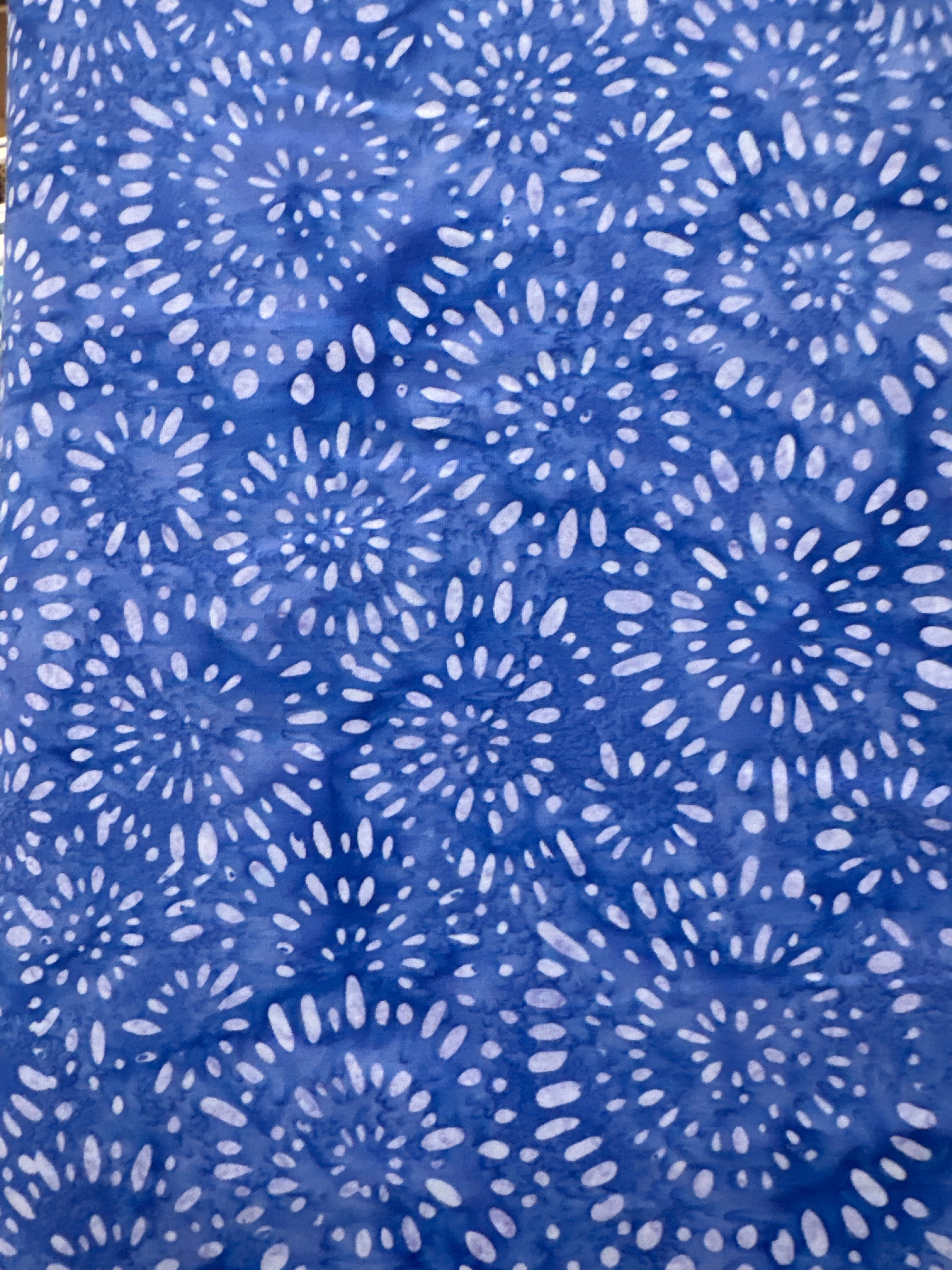 Splash Lake blue blender quilting fabric by Robert Kaufman