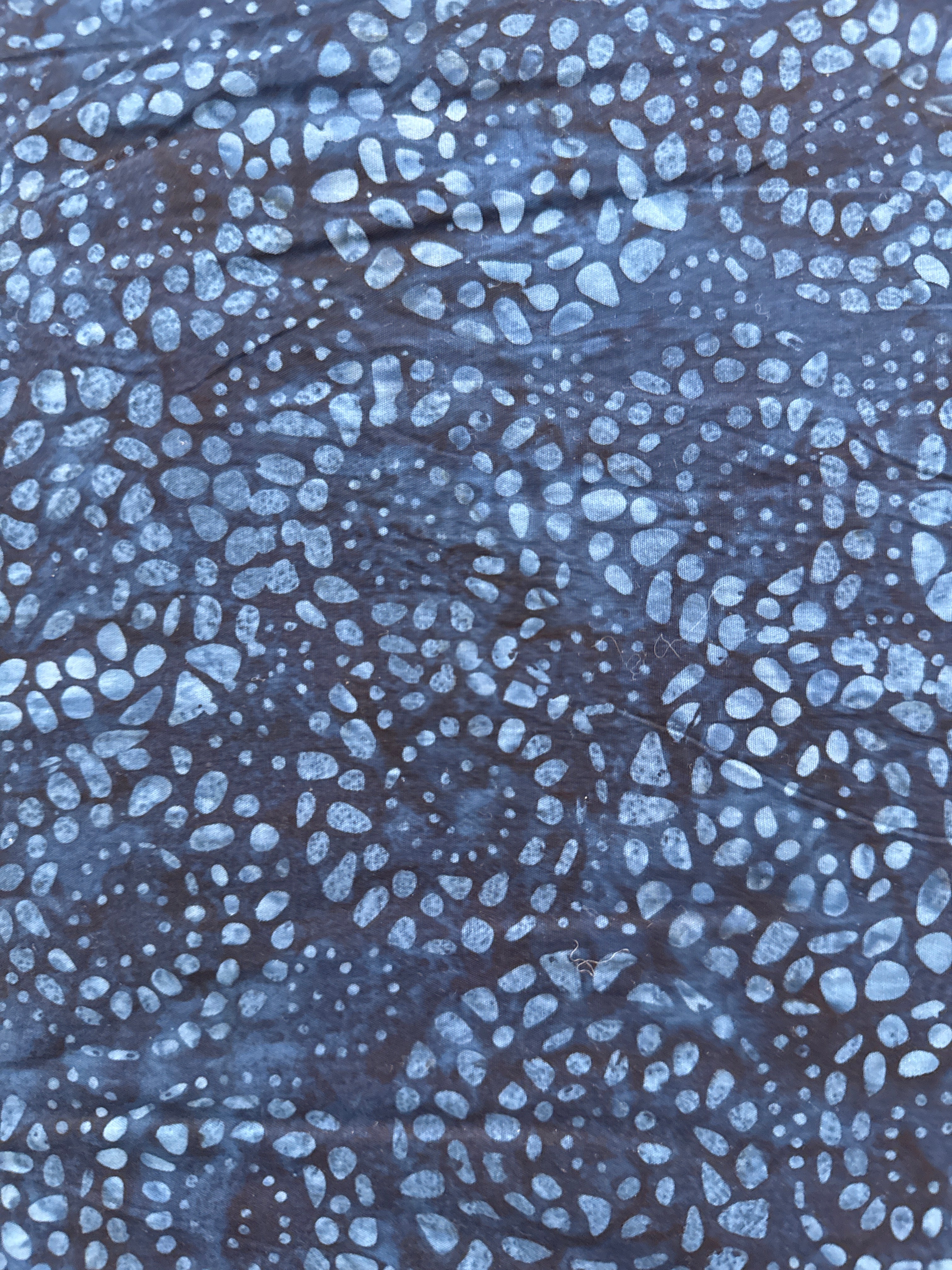 Timeless Treasures Spirals Midnight quilting fabric
