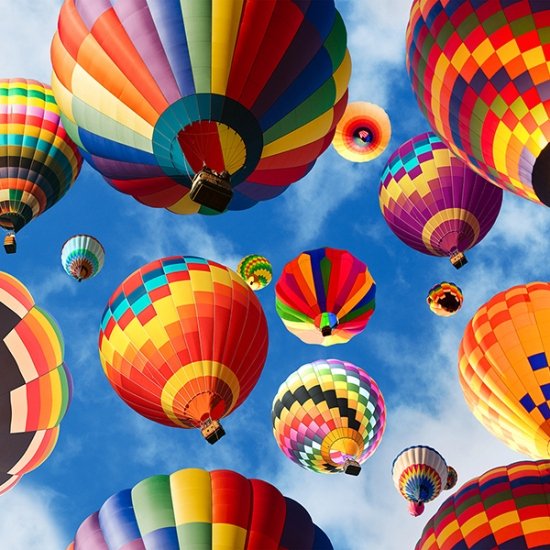 Hoffman Up and Away hot air balloon print quilting cotton