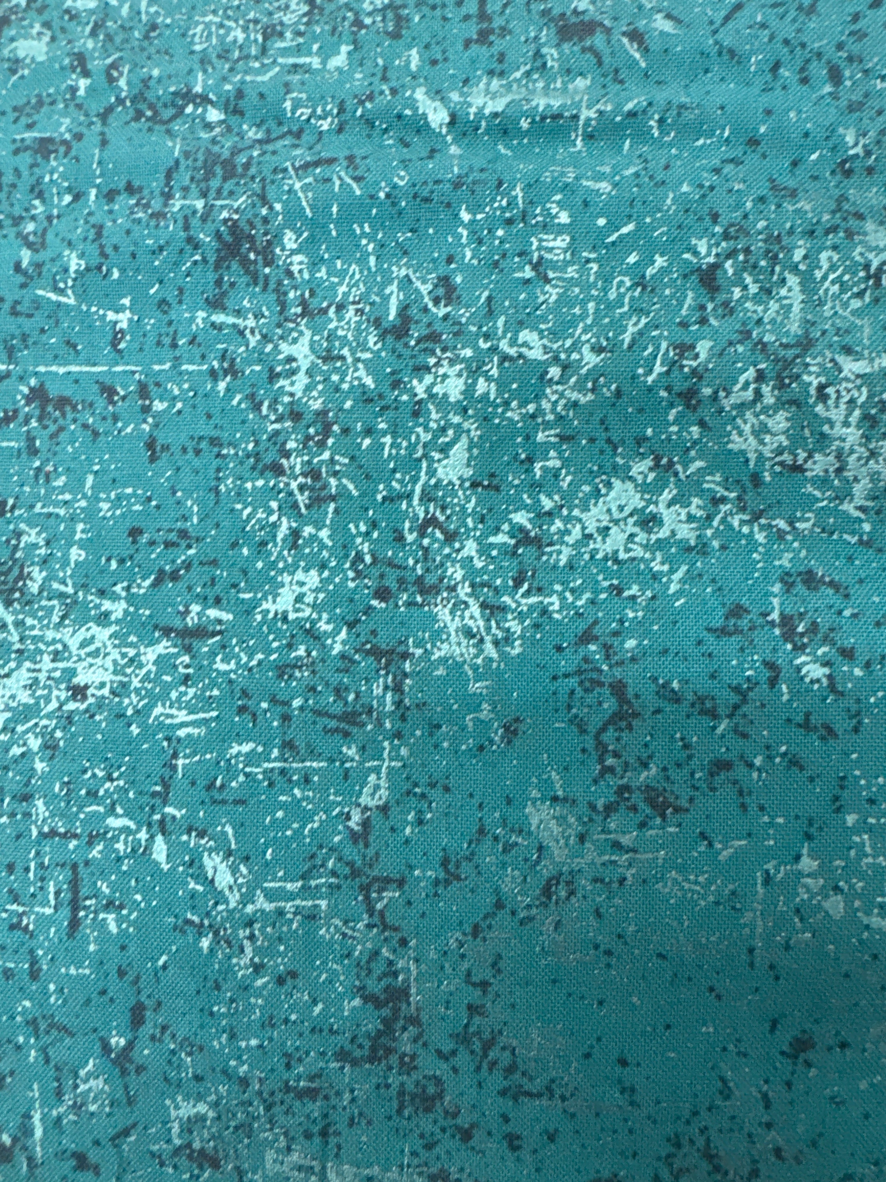 Northcott Glisten peacock metallic blender