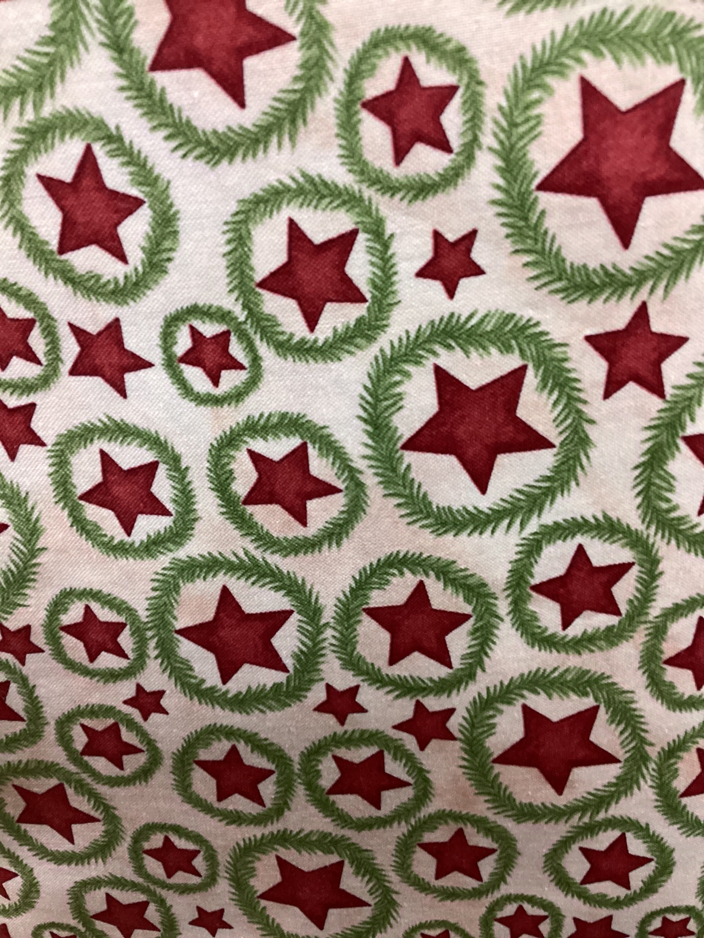 Riley Blake Up on the Housetop Star Wreaths Snowflake quilting fabric