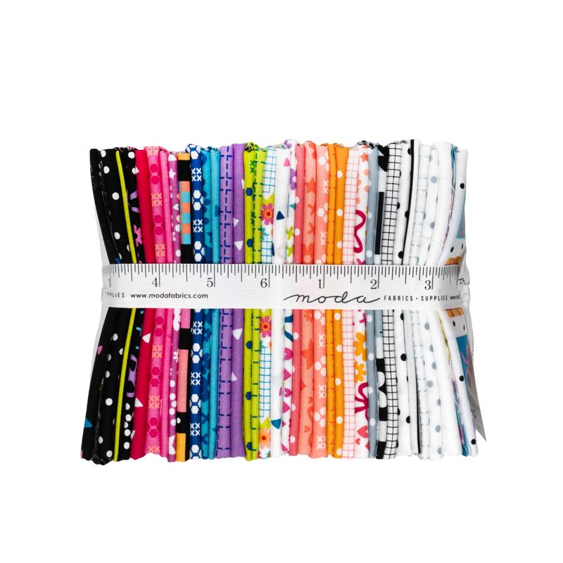 Makers Delight Fat Quarter Bundle - 35 Pieces