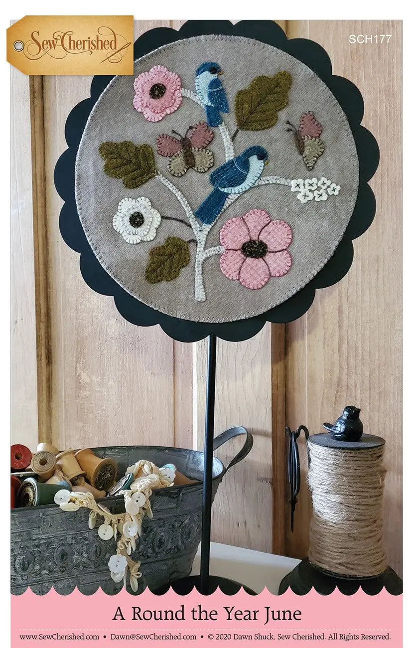 A Round the Year June - Linda's Electric Quilters