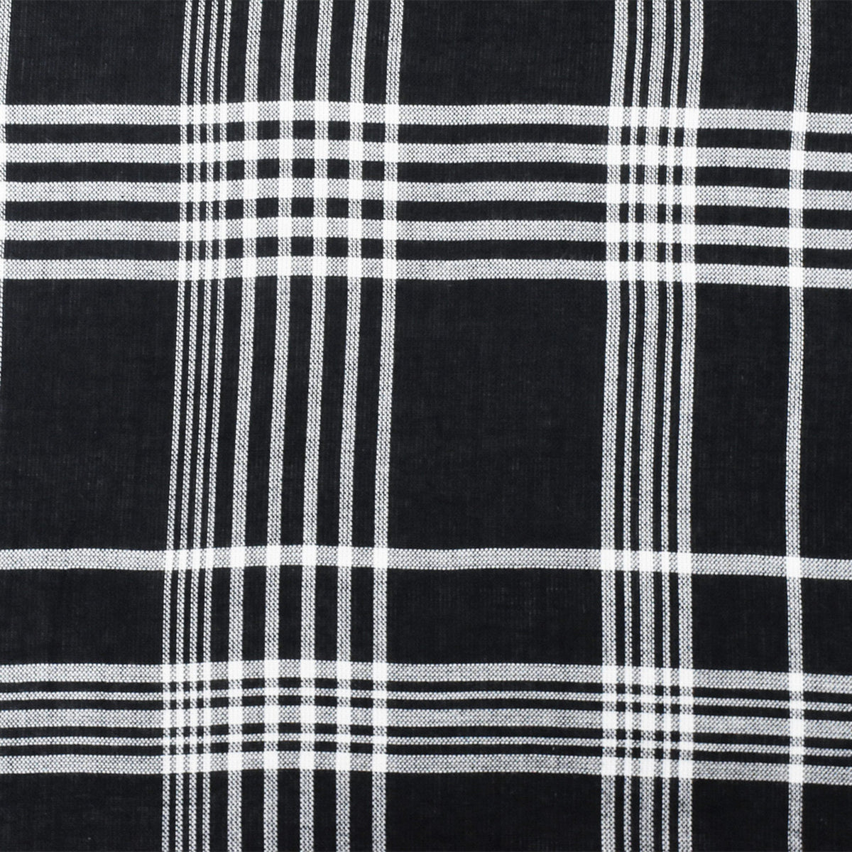 Black-White Famous Maker Cotton Plaid Gauze Woven Fabric
