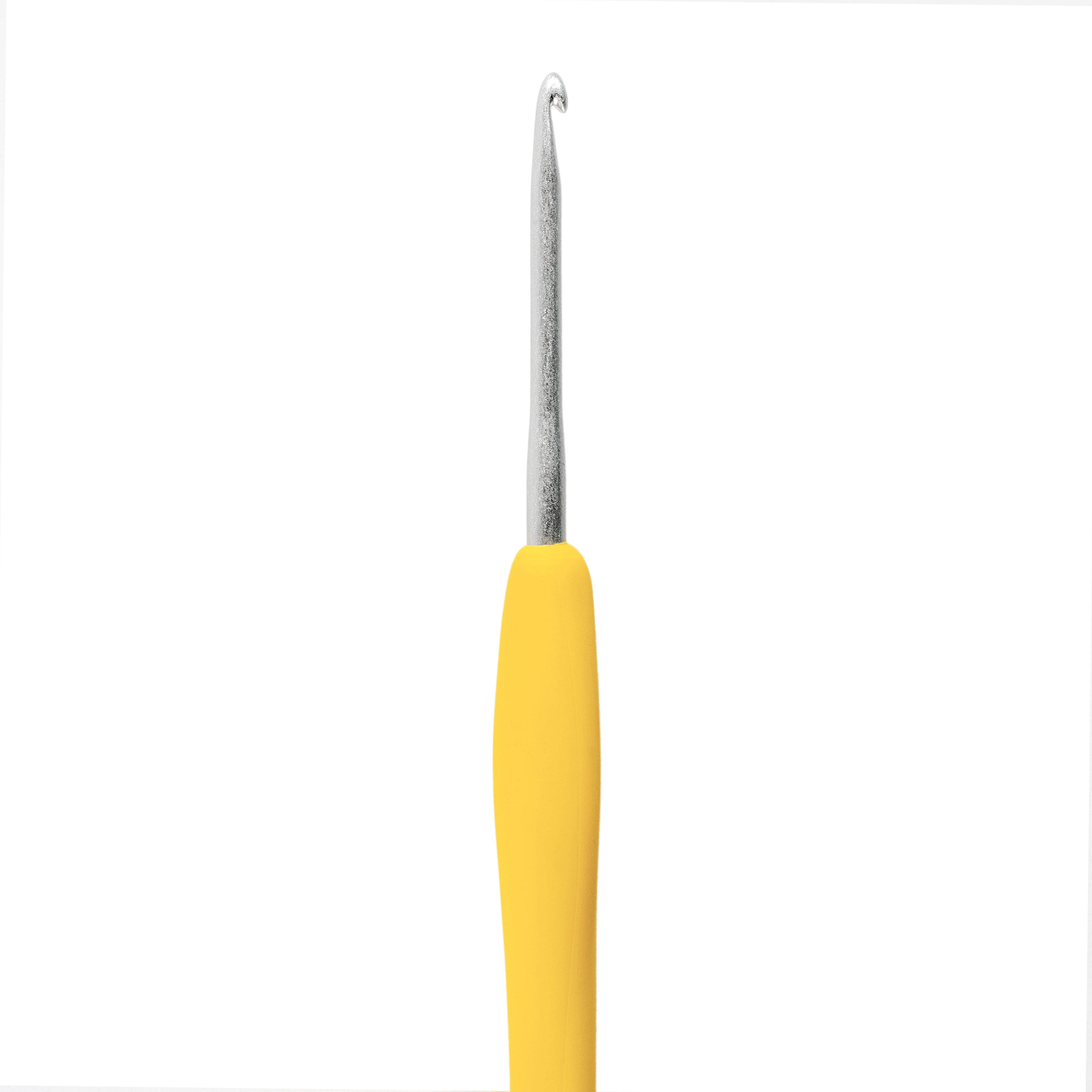 Amour Crochet Hook C (2.75mm)