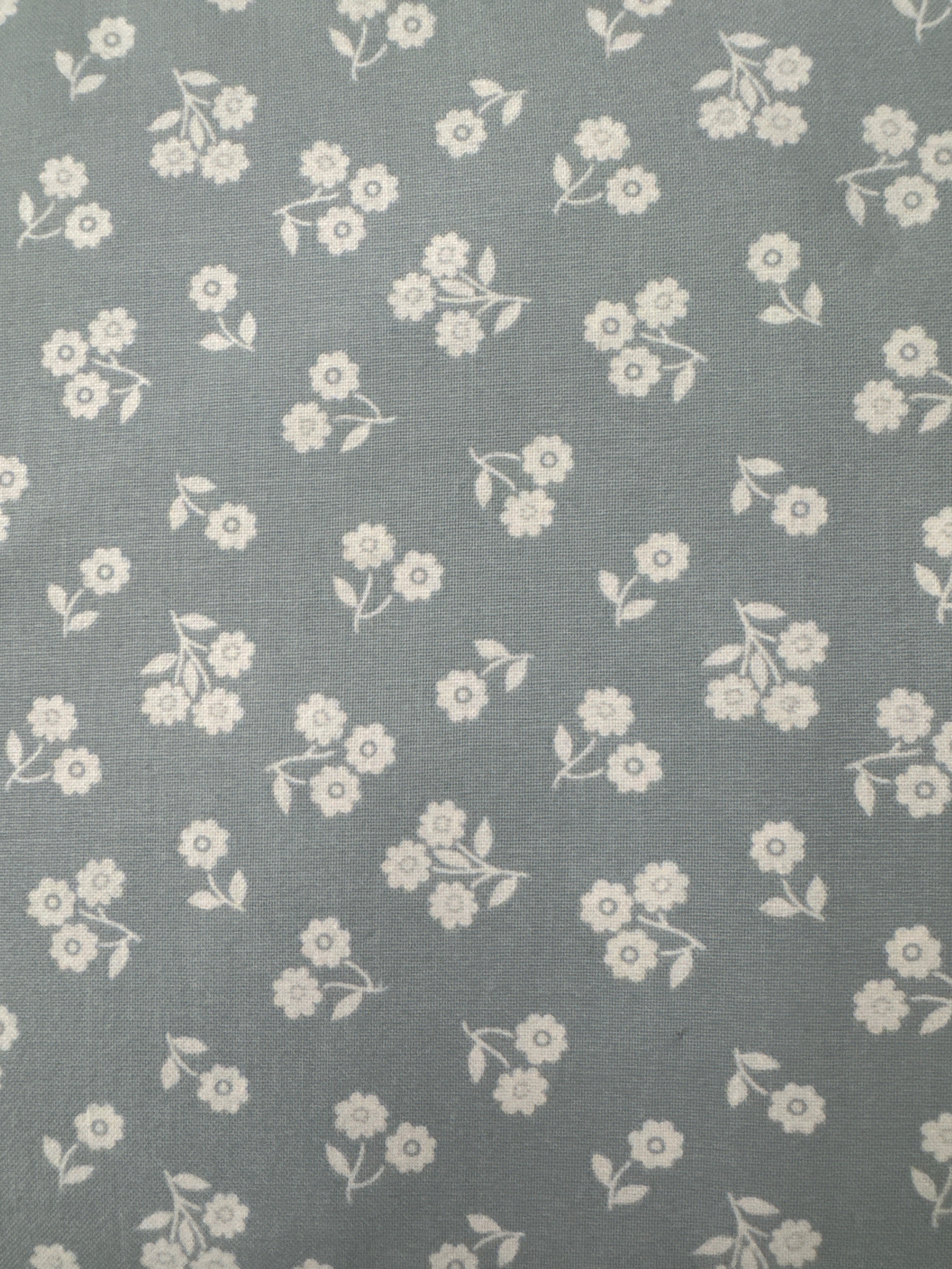 Country Rose Light Cornflower blender quilting fabric by Moda