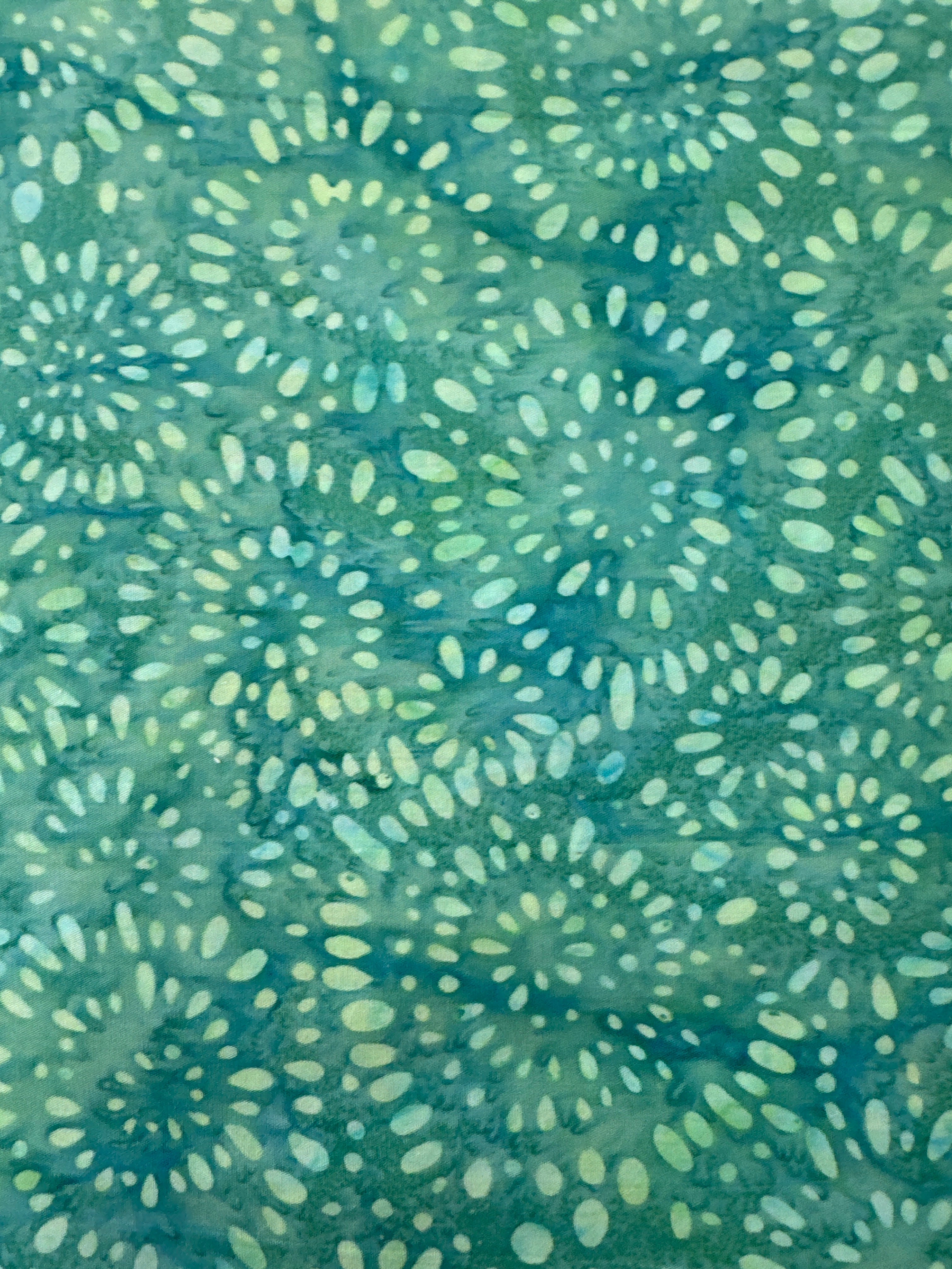 Splash Pistachio green blender quilting fabric by Robert Kaufman