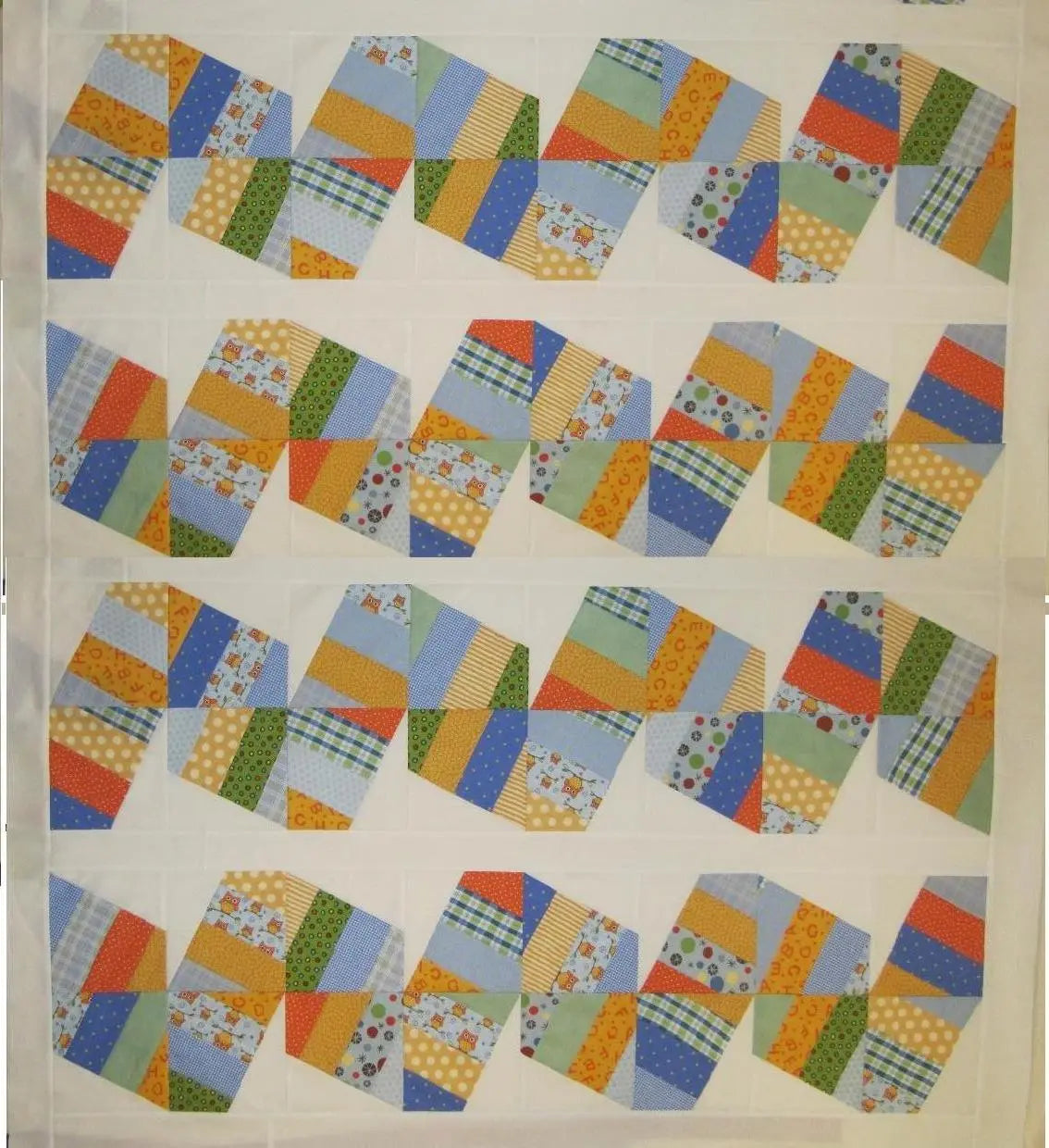 BasiX Wiggleworm Pattern Cactus Queen Quilt Company