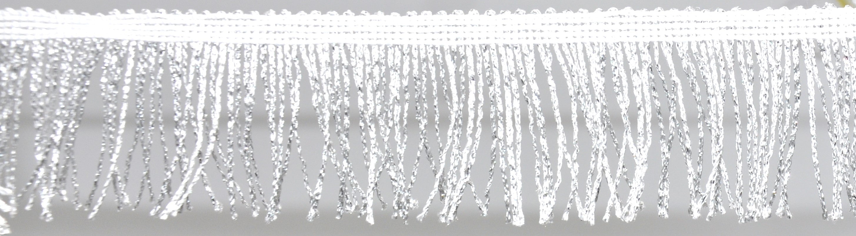 Belagio Enterprises - 4-inch Metallic Chainette Fringe (15 Yard Roll) - P-7044M-11 Silver
