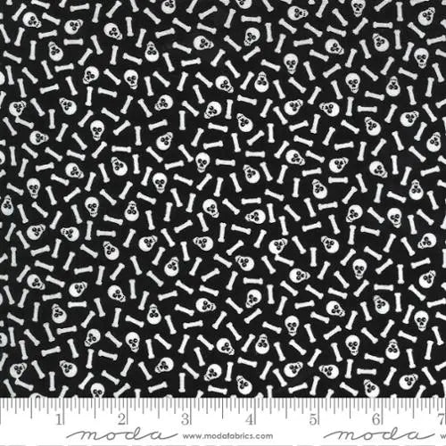 Black Skulls Midnight Magic 2 Midnight 44"/45" Fabric Per Yard - Linda's Electric Quilters