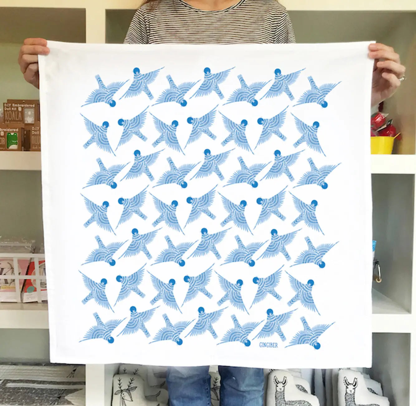 Bluebird Tea Towel - Linda's Electric Quilters