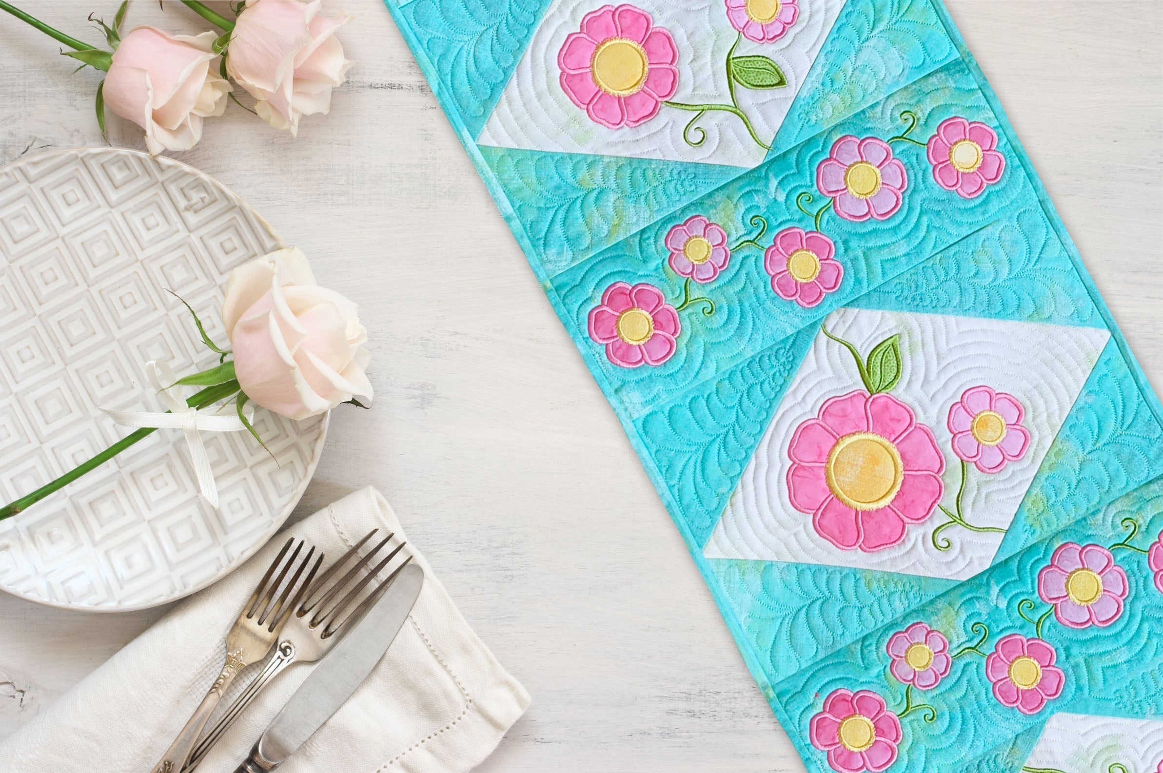 Brilliant Blooms Quilt Table Runner In-the-Hoop Embroidery Design