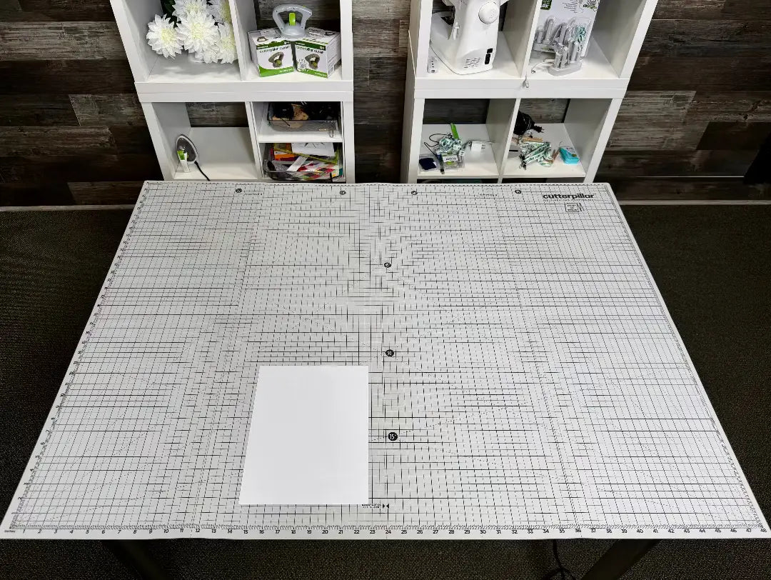 CUTTERPILLAR FLIP AND FOLD 48 SELF-HEALING CUTTING MAT CutterPillar