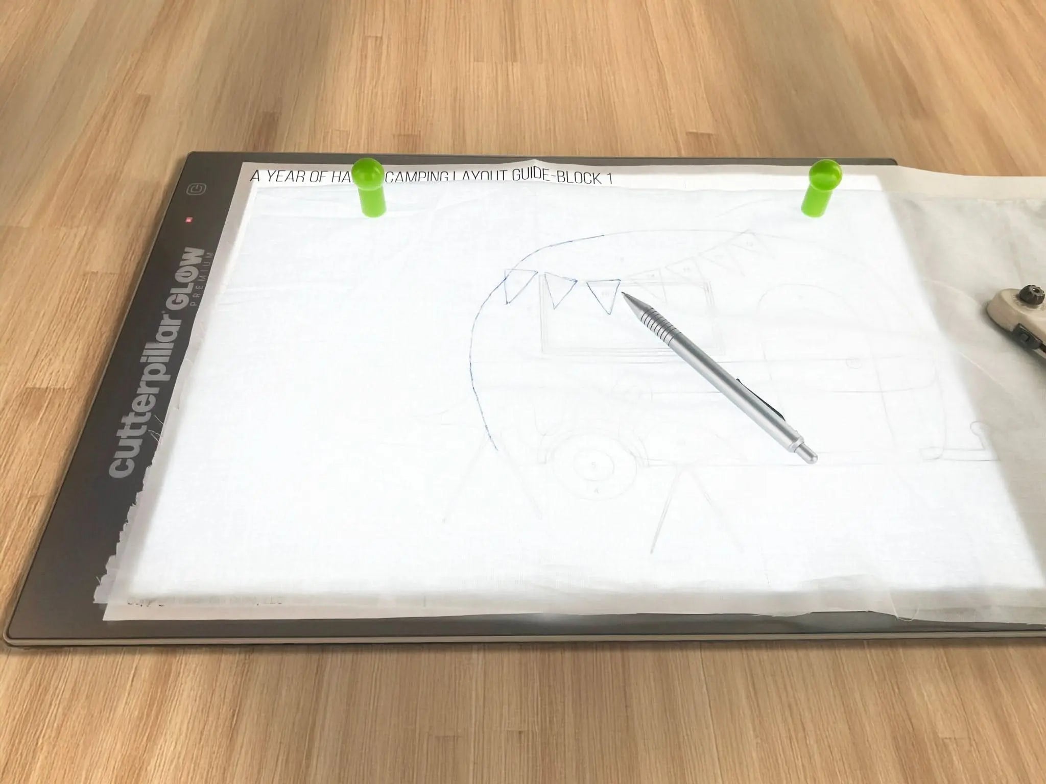 CUTTERPILLAR GLOW PREMIUM II LIGHTBOARD CutterPillar