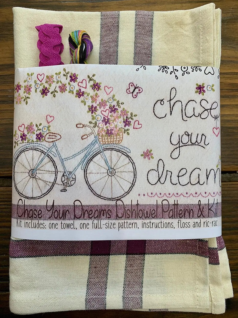 Chase Your Dreams Embroidery Dishtowel Kit - Linda's Electric Quilters
