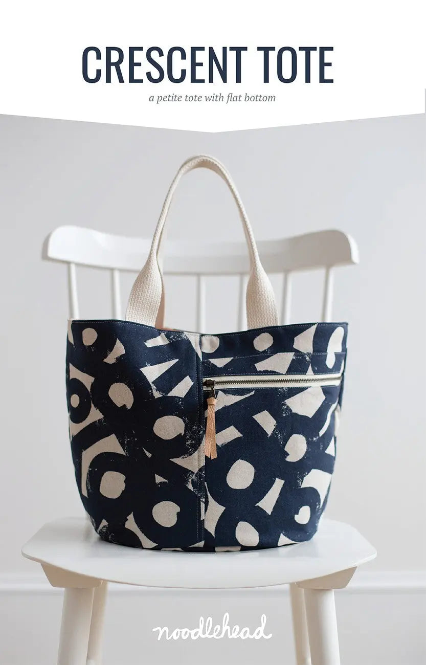 Crescent Tote - Linda's Electric Quilters
