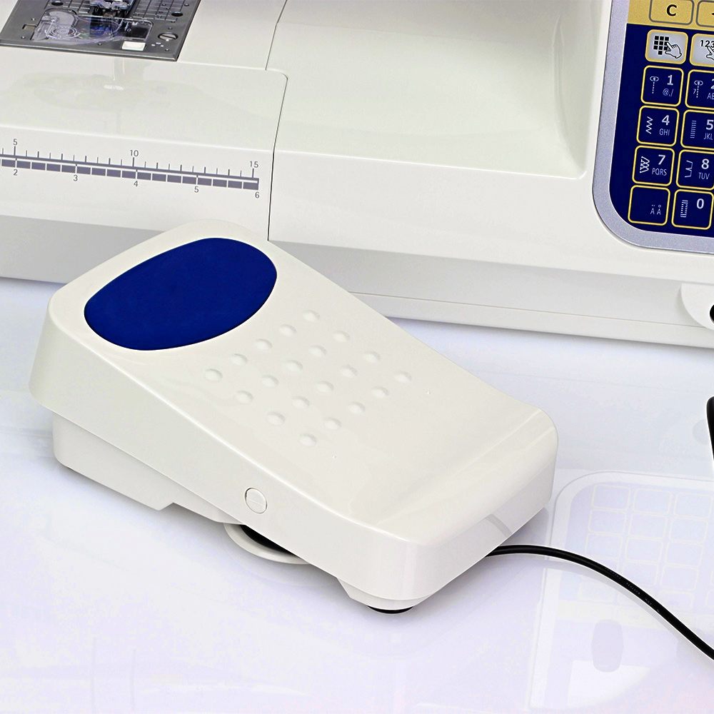 Juki HZL-DX7 Computerized Sewing Machine