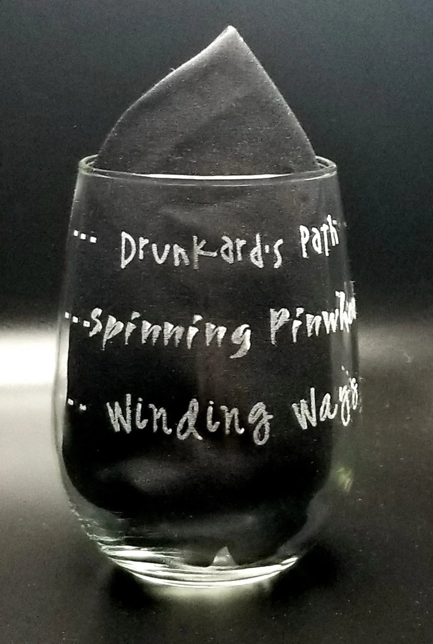 Drunkard's Path, Spinning Pinwheel, Winding Ways Stemless Wine Glass - Linda's Electric Quilters