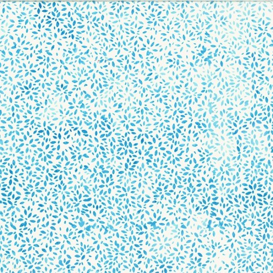Hoffman Bali Watercolor batik quilting fabric in Breeze
