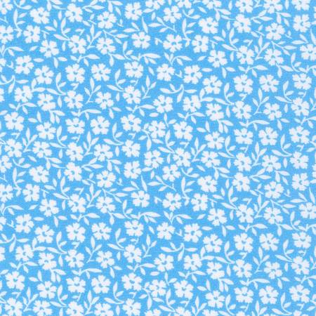 Robert Kaufman Flowers Blue quilting fabric