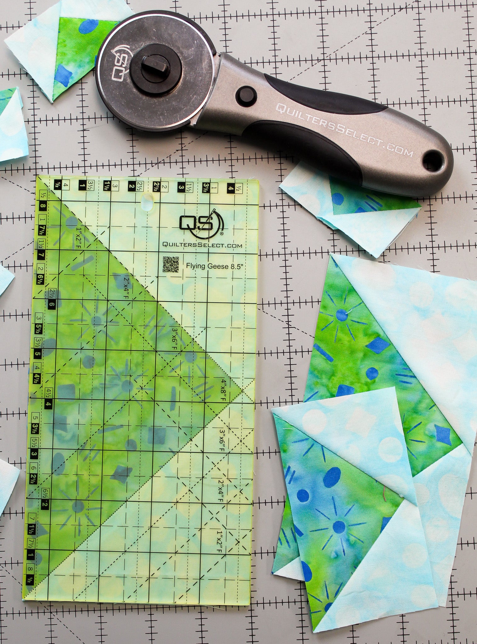 Quilters Select Flying Geese 8.5" x 4.5" Non-Slip Ruler
