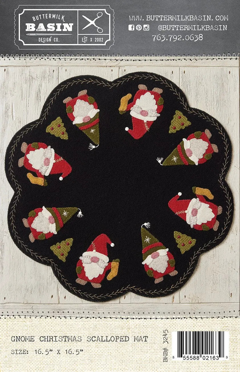 Gnome Christmas Scalloped Mat Checker Distributor