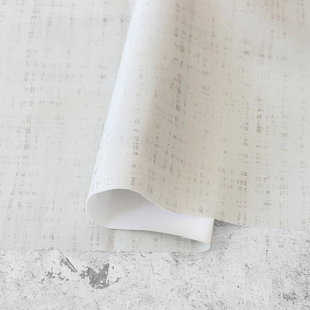 Grey Turtle Tex 1 Yard Cut - Linda's Electric Quilters