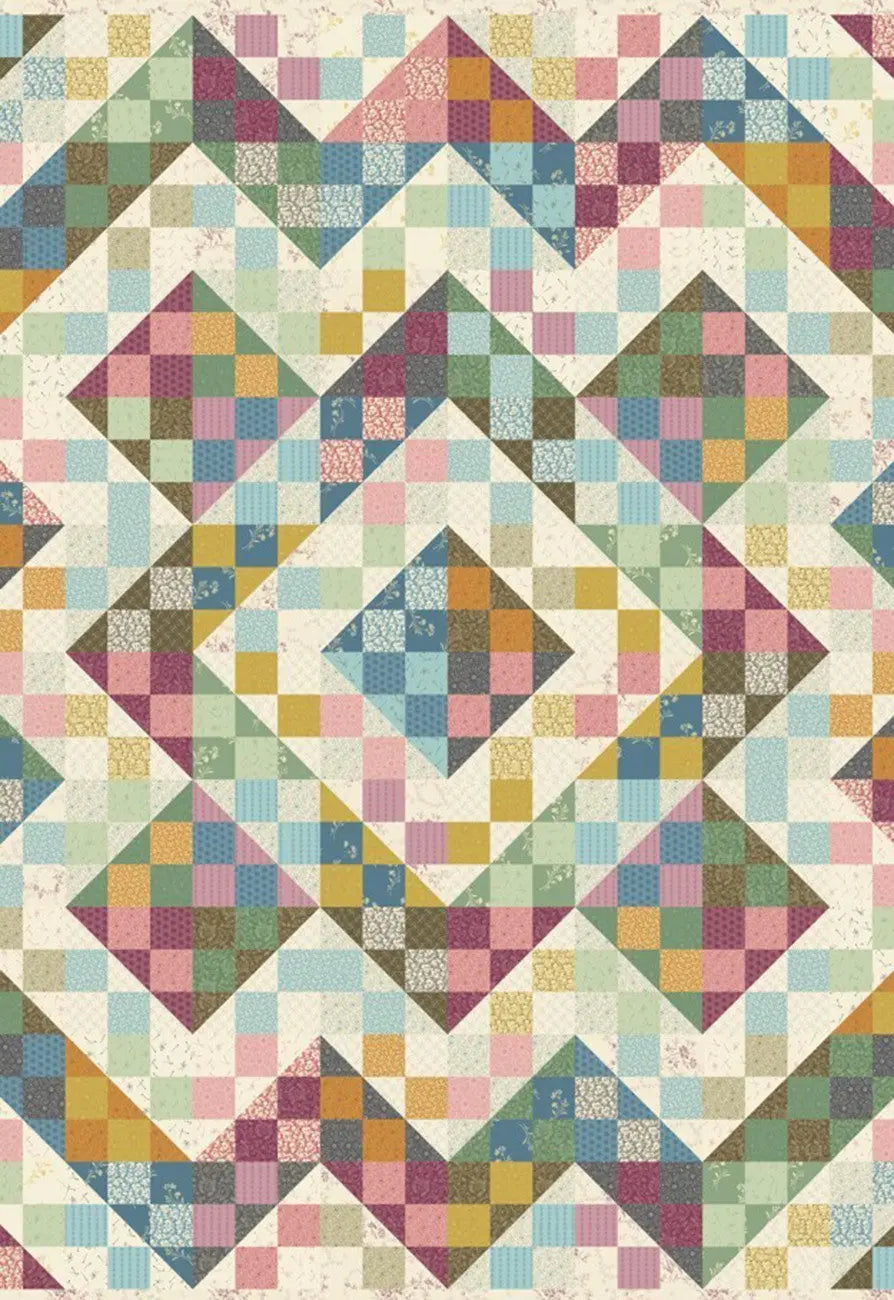 Hand Towel - Split Nine Patch - Linda's Electric Quilters