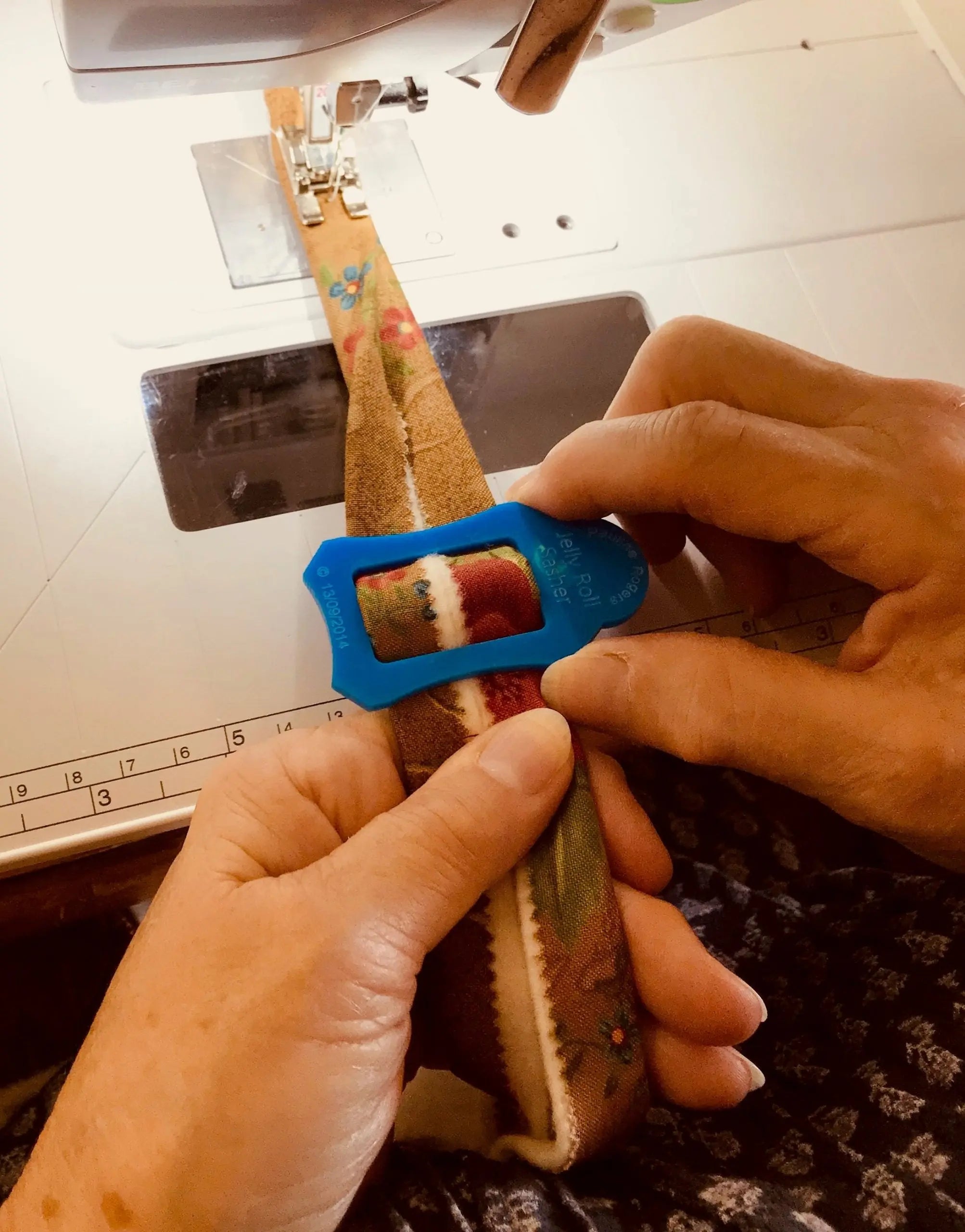 Jelly Roll Sasher - Linda's Electric Quilters