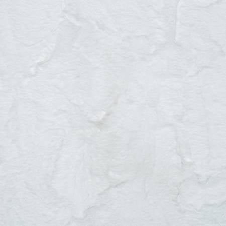 Shannon Fabrics Luxe Cuddle hide snow