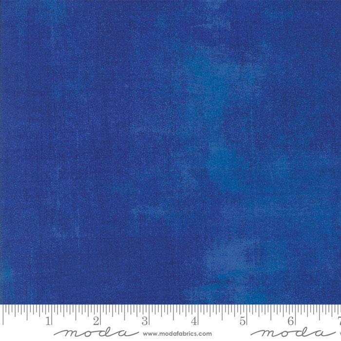 Moda Grunge Basics quilting cotton blender fabric in Surf The Web blue
