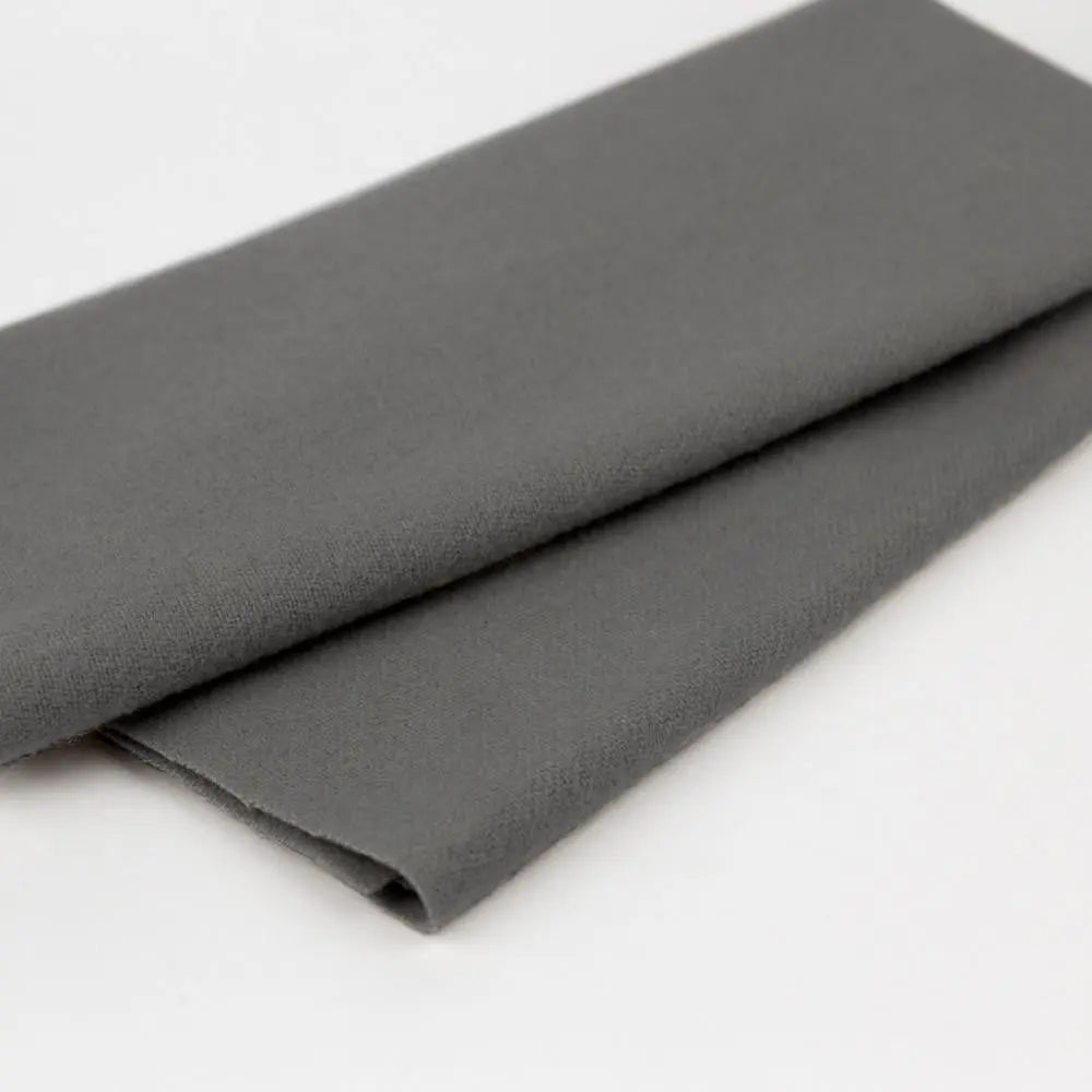 LN04 - Grey Flannel Merino Wool Fabric WonderFil USA