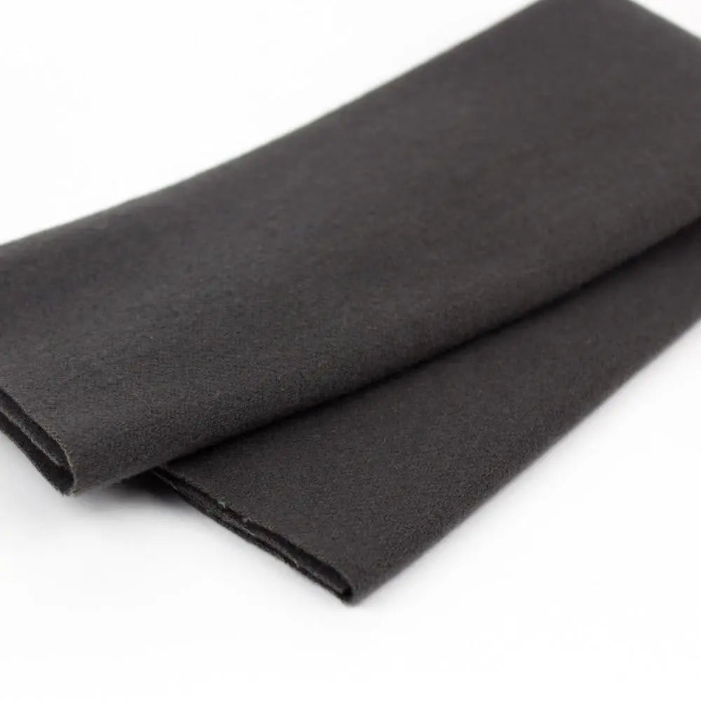 LN05 - Slate Merino Wool Fabric WonderFil USA
