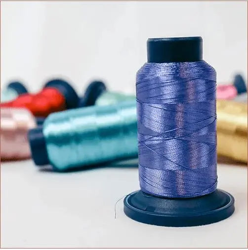 Metallic Thread 800M LT PURPLE 47 - Linda's Electric Quilters