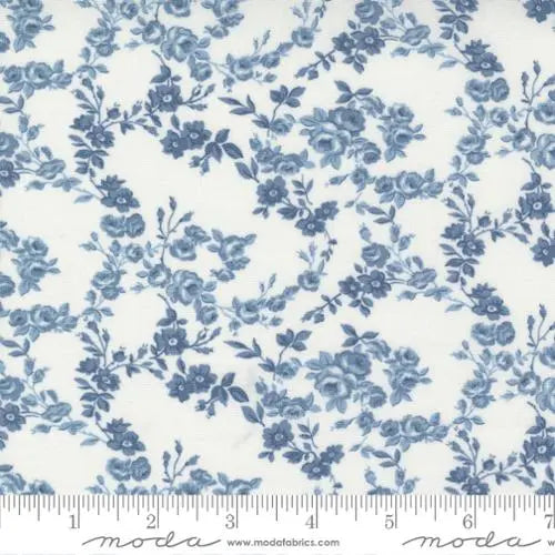 Nantucket Summer Cream Blue Surfside Small Floral 44"/45" Fabric Per Yard Moda Fabrics & Supplies