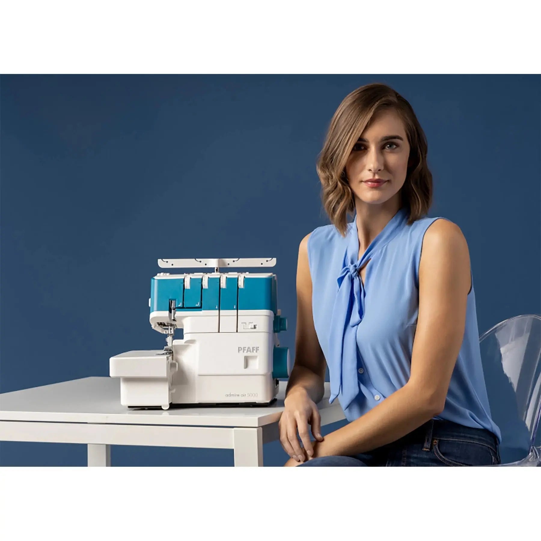 PFAFF® admire™ air 5000 Overlock Machine Singer